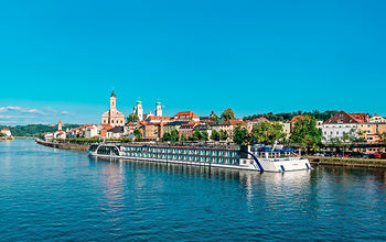 AmaMagna sails the Danube River