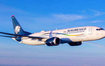 En este mes del orgullo, Aeroméxico lanzó un spot en apoyo al matrimonio igualitario, defendiendo su convicción de que el amor trasciende fronteras. (Photo via: Aeroméxico).