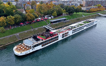 Viking Honir during christening.