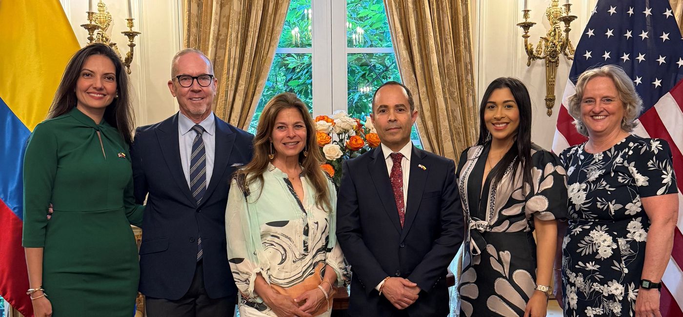 Image: (L to R): Maria José Abuabara, Terry Dale, Dana Santucci, Daniel Ávila Camacho, Maria Camila Castellanos Espitia and Peggy Murphy attend the USTOA Congressional Caucus. (Photo Credit: United States Tour Operators Association)