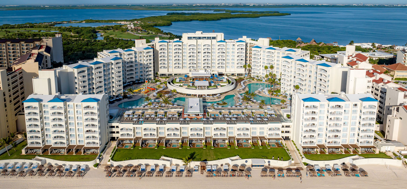 Image: Hilton Cancun Mar Caribe All-Inclusive Resort, Quintana Roo, Mexico. (Photo Credit: Hilton)