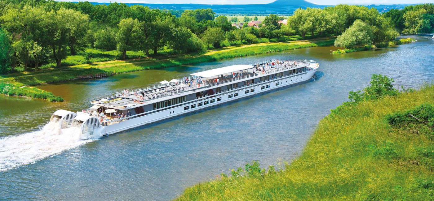 Image: MS R.E. Waydelich L.J. (Photo Credit: CroisiEurope)