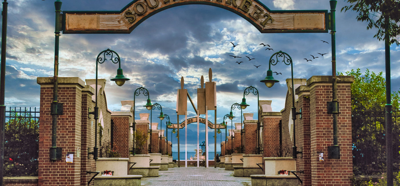 Image: The South Street Crossing in Philadelphia, Pennsylvania. (Photo Credit: HRTNT Media / Adobe Stock)
