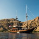 Dunia Baru exterior.