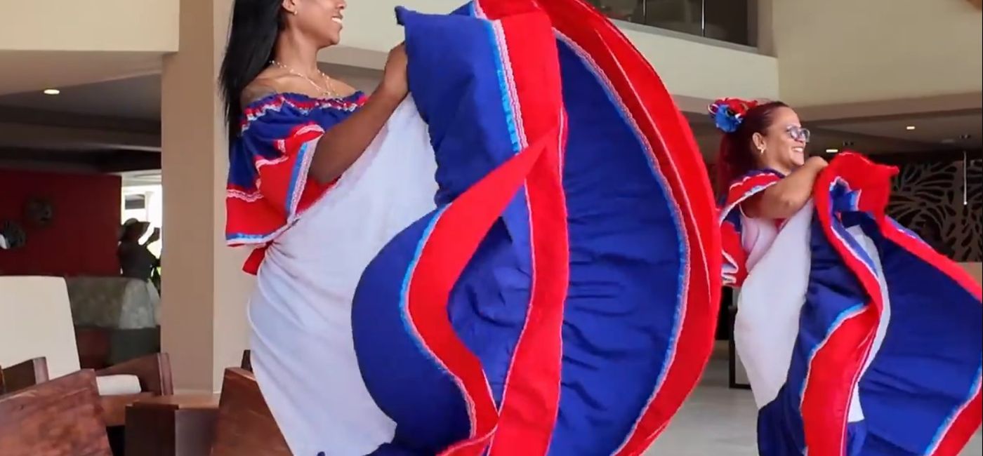 Photo: (Courtesy of Emotions by Hodelpa)