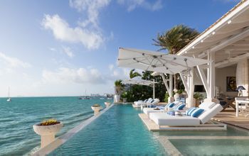 Unlock Free Nights and Up to 25% Off Select Villas in Mexico
